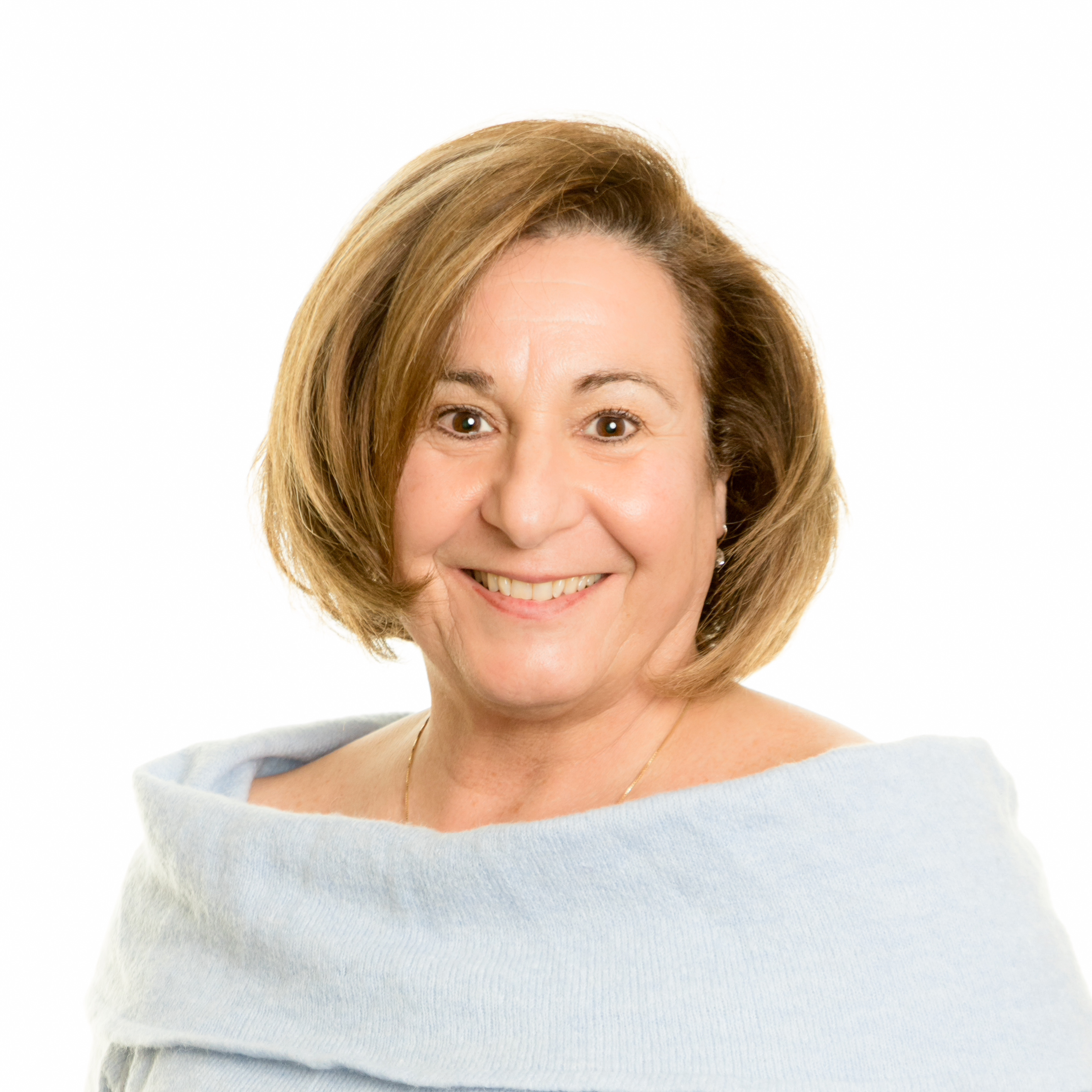 Mary Jo Proietta-Halpern Headshot
